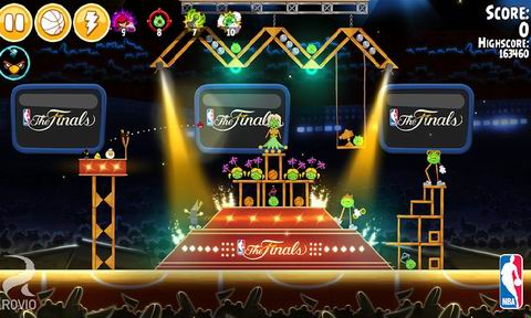 愤怒的小鸟:季节版修改版破解游戏(图四)