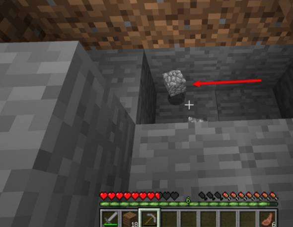 接着去挖圆石，在这个过程中也会获得煤矿