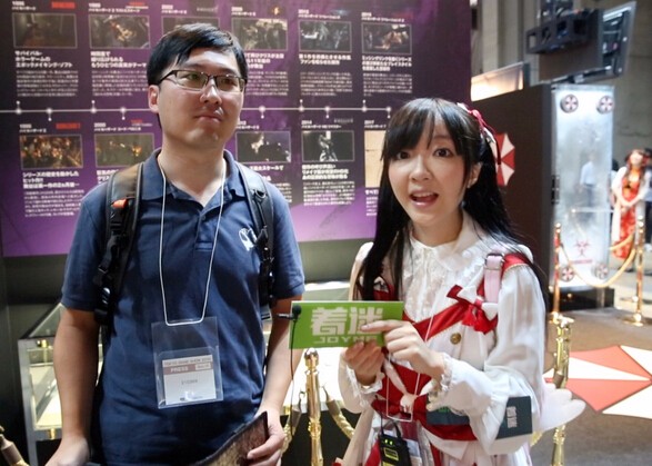 着迷体验官软软冰TGS《深V体验》VR版生化危机7