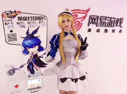 《勇士x勇士》亮相CJ 人气主播化身锤妹萌爆现场