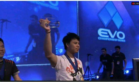 格斗之路上的孤独求道者——“格斗皇帝”小孩