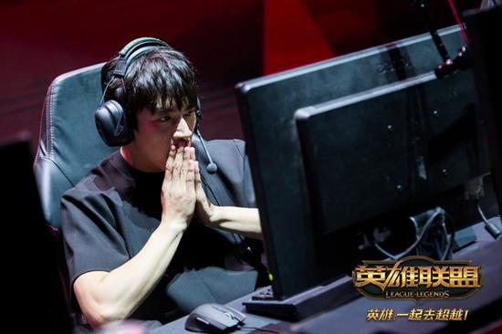 LOL英雄联盟五周年明星阵容曝光 陈赫林更新又来啦