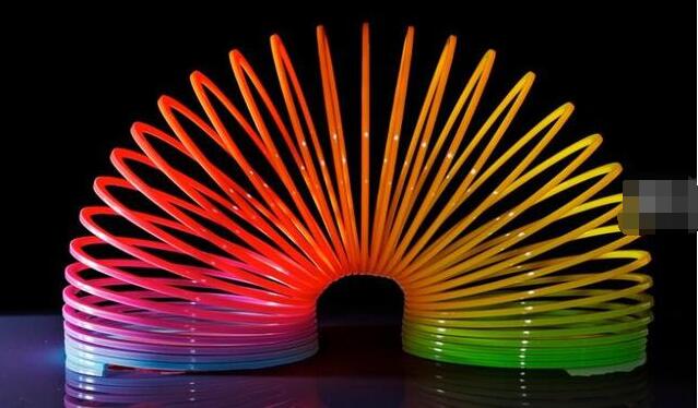 《Orbyss》画得漂亮，难得发指